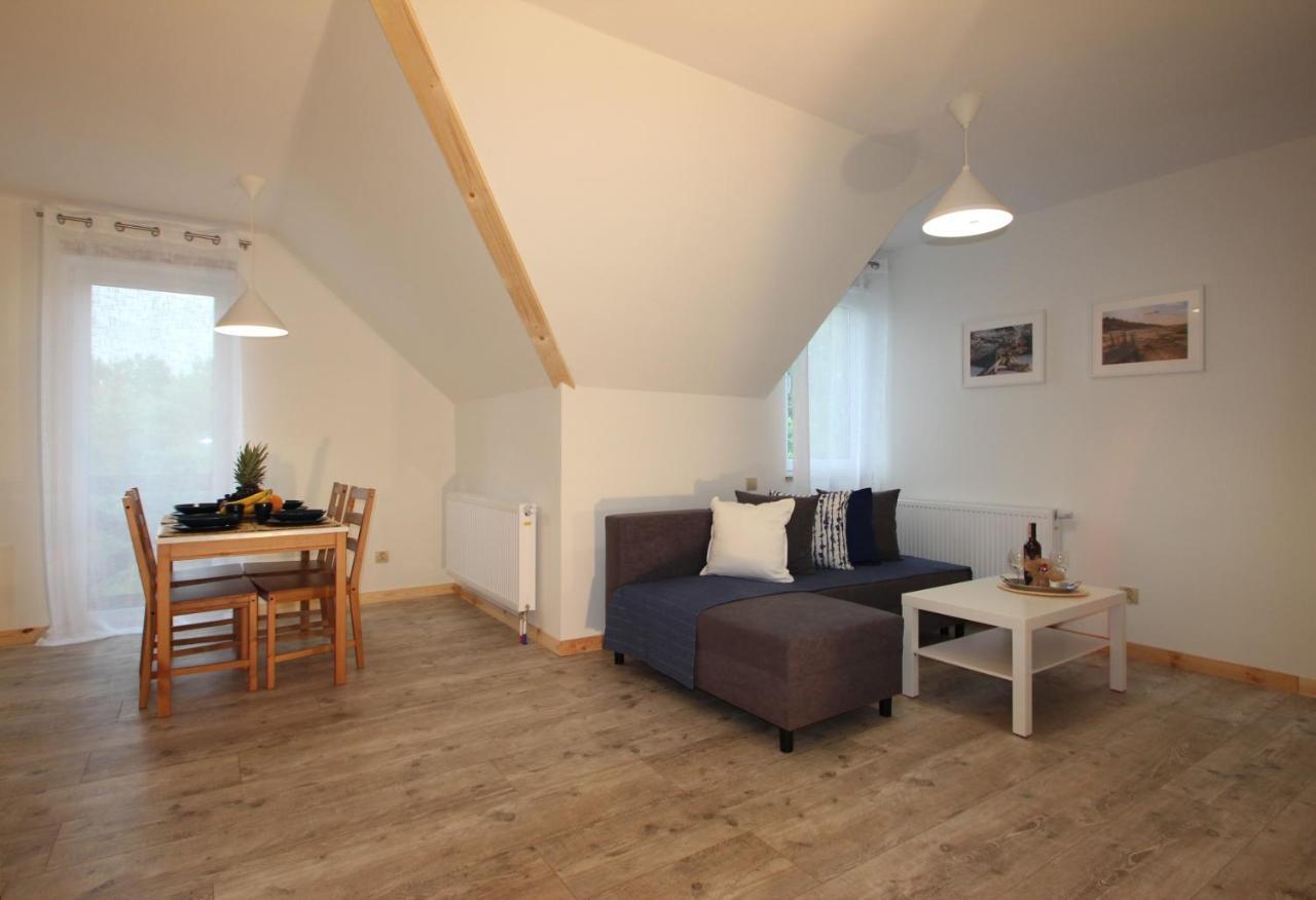 Apartdebki Odargowo Exteriör bild